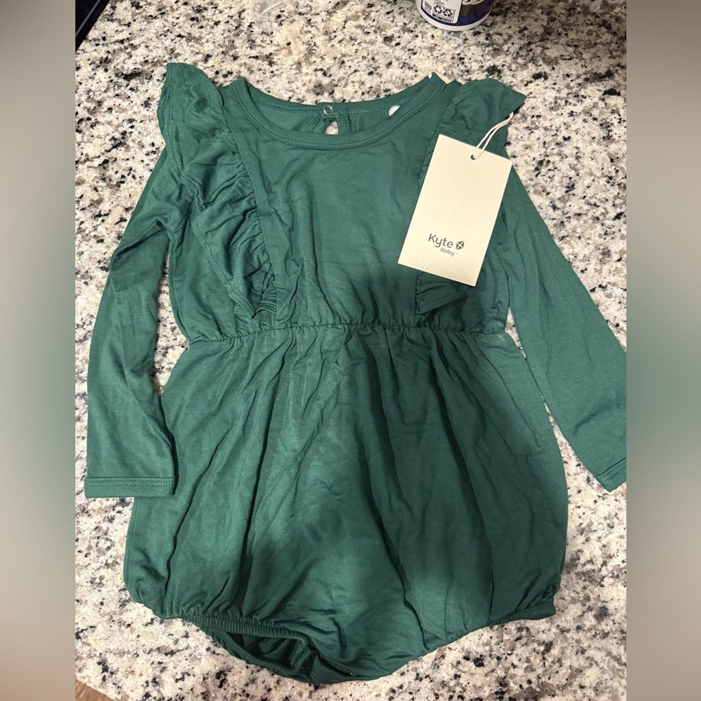 NWT Kyte Baby Bubble Romper